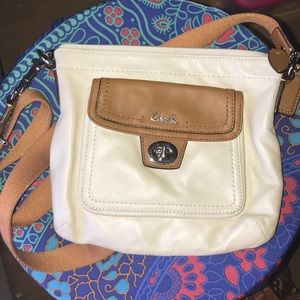 EUC COACH Cross-Shoulder Purse